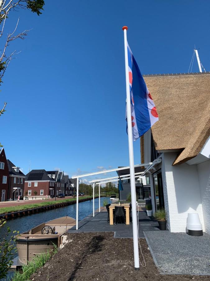 New High End Waterfront Family Villa Ставорен Екстериор снимка